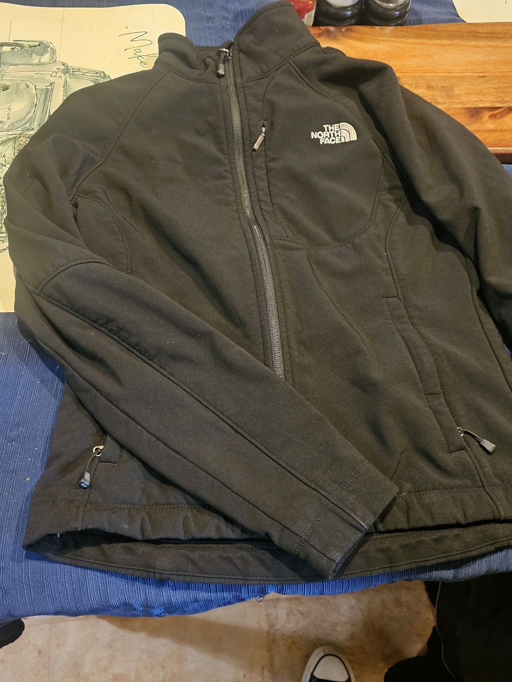 The North Face Black Women's Lightweight Jacket